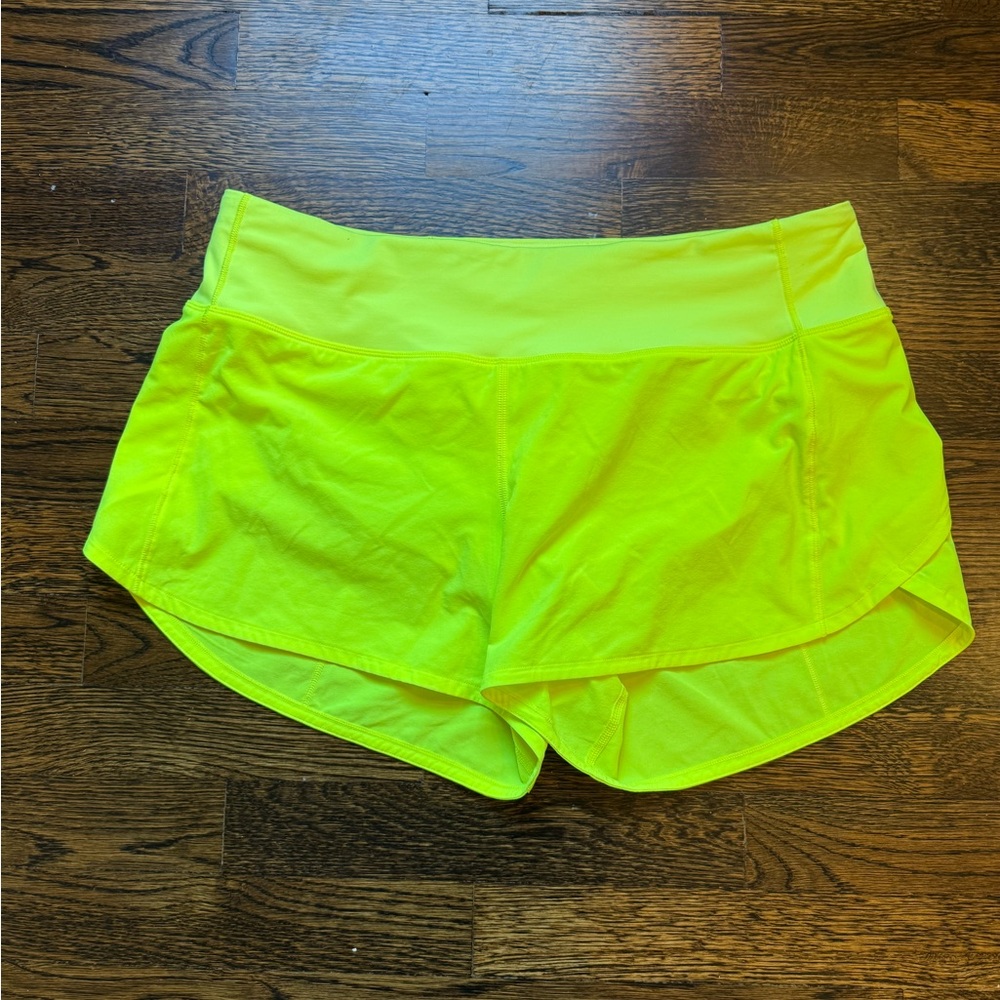 Lululemon Speed up shorts in Highlighter yellow